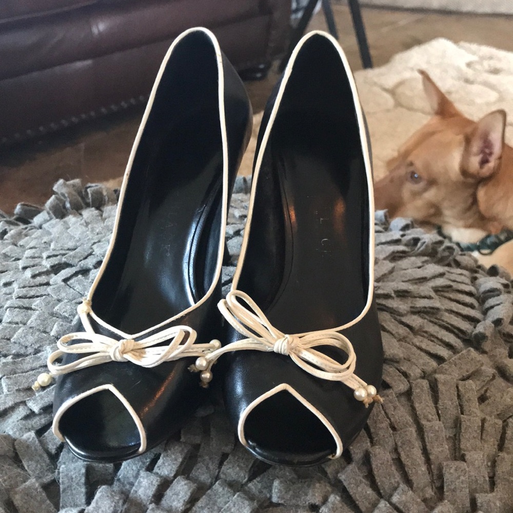White House Black Market peep toe heels 7-1/2